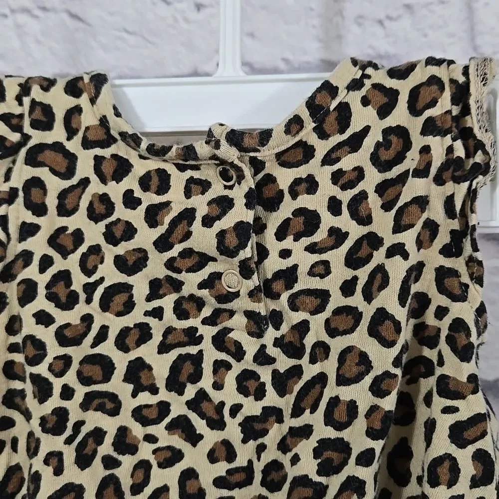 Old Navy Baby Girl 3/6M Ruffle Infant Onesie Leopard Print Snap 1pc Bodysuit